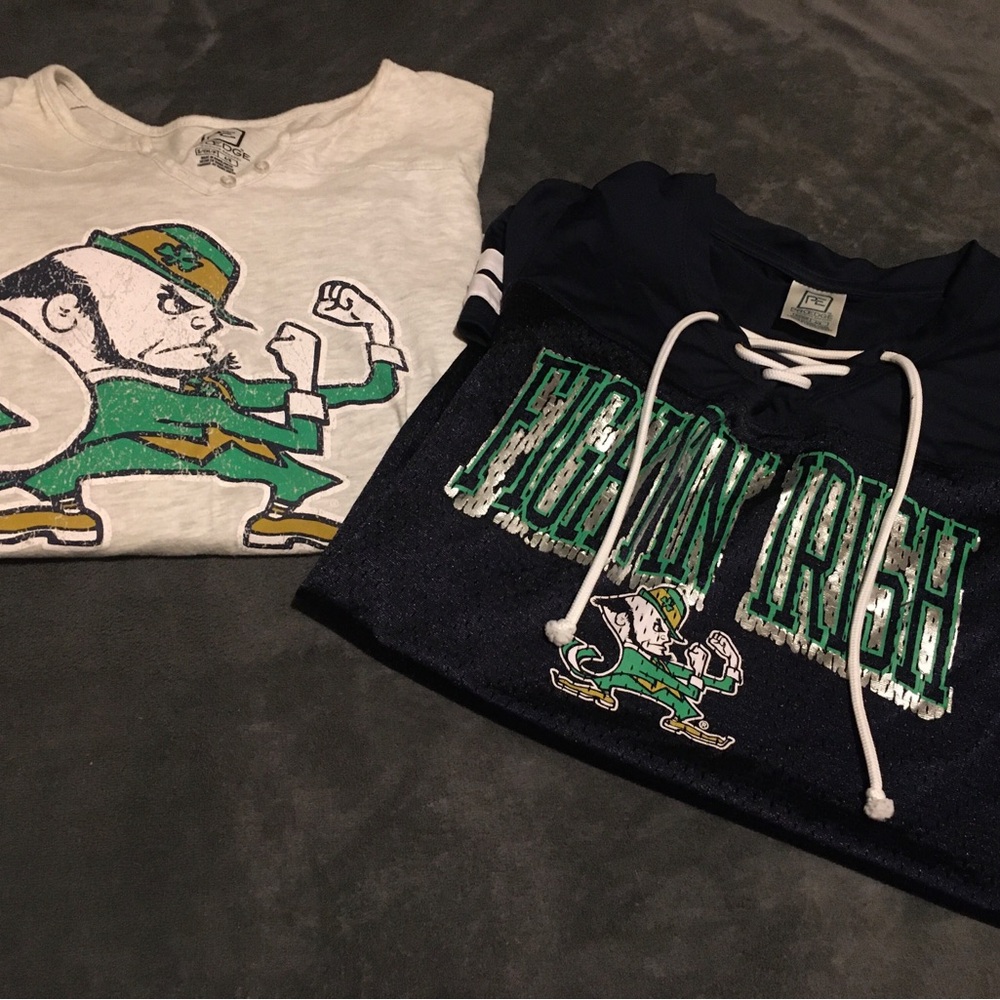 Set of two Woman’s Notre Dame Fighting Irish Graphic Tees - Green and Navy